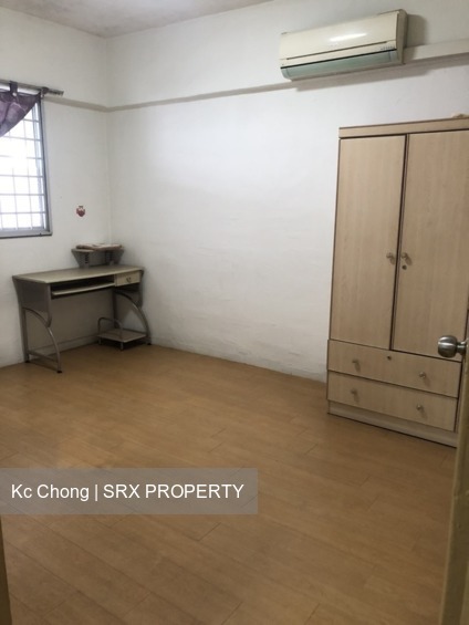 Blk 527 Jurong West Street 52 (Jurong West), HDB 3 Rooms #173436312